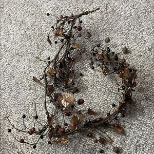 Rustic Berry and Leaf Garland